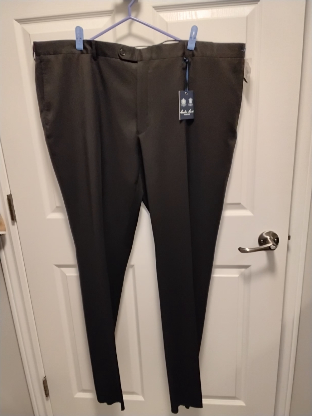 Austin Reed Men's Signiture Soria 100's Black Dress Pants SIZE 48 NWT